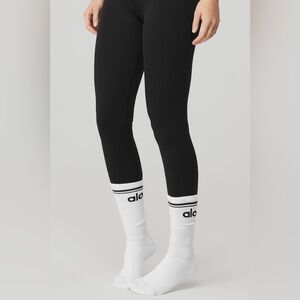 NWT Alo Yoga Women's Throwback Barre Sock  White /Black S/M (5-7.5)